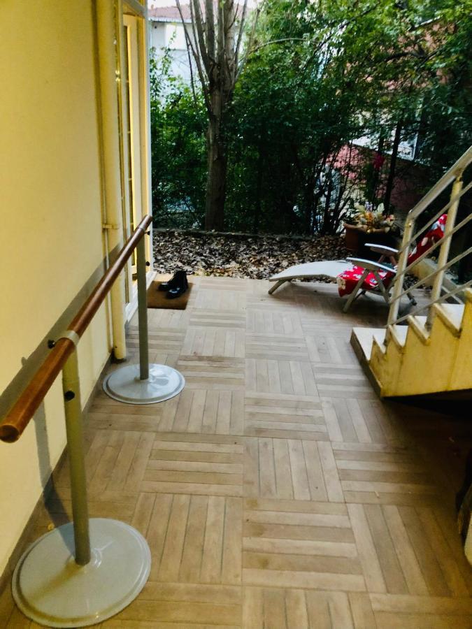 Lovely Escape House In A Frame With Garden Istambul Extérieur photo